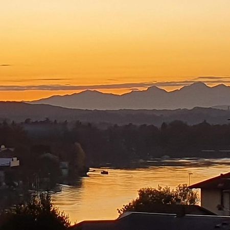 Appartamenti Ticino Sesto Calende Luaran gambar
