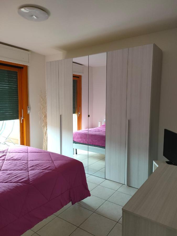 Appartamenti Ticino Sesto Calende Luaran gambar